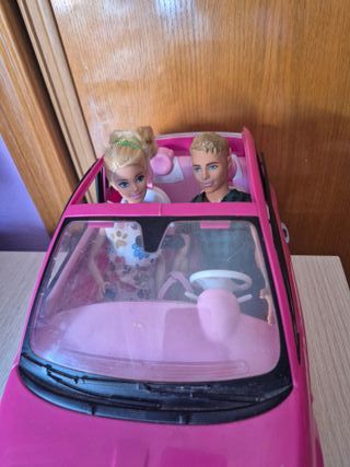 Auto rosa Barbie Fiat 500