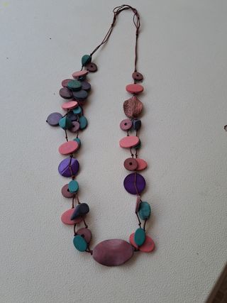 Collar madera multicolor
