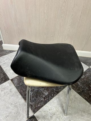 Asiento Suzuki GSX600R K5