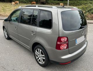 Volkswagen Touran 2010