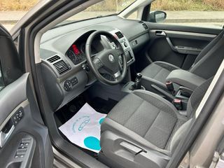Volkswagen Touran 2010