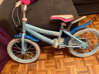 Bicicleta Frozen niña 16" usada