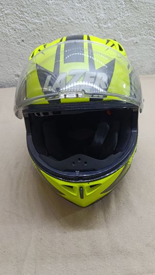 Casco moto Marca  Lazer talla S
