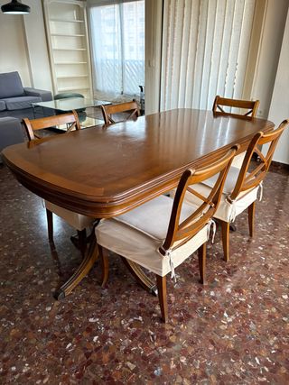 URGE! Mesa clásica comedor de madera extensible