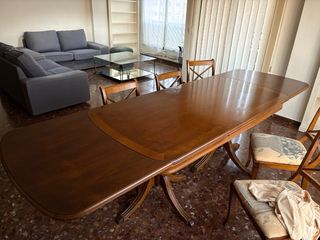 URGE! Mesa clásica comedor de madera extensible