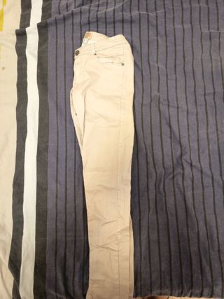 Pantalones Bershka beige mujer
