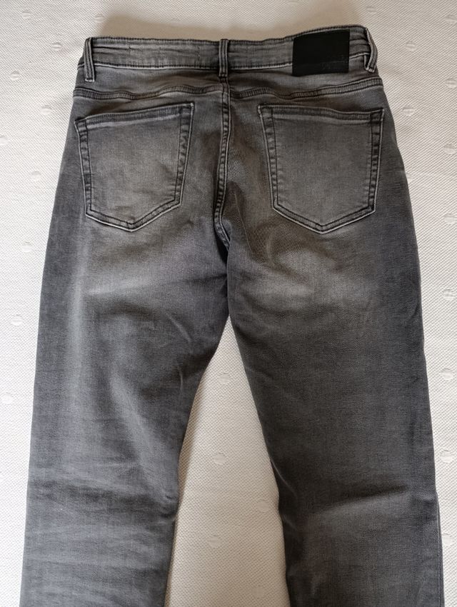 Pantalones vaqueros  grises