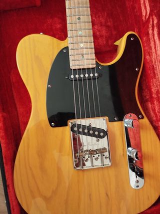 Fender American Deluxe Telecaster USA – Butterscot