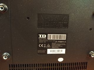 TV TD Systems 32" negra. No es Smart TV 
