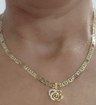 Cadena  con dije oro laminado 14k 