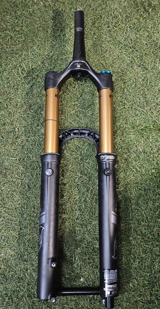 2025 Fox 38 grip x2