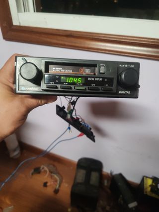 Radio Cassette Roadstar clásico