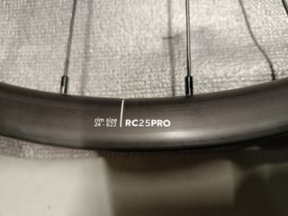 Juego de Ruedas Carretera/Gravel OQUO RC25 PRO 202