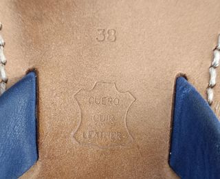 Sandalias Mibo azul marino