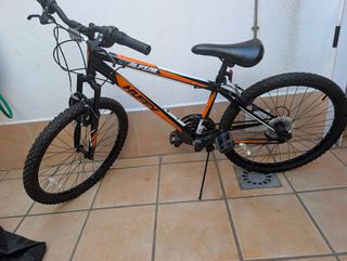 Bicicleta Huffy 24" montaña