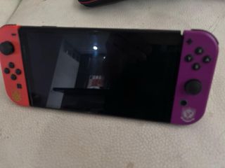 Nintendo Switch OLED - Gioco Pokemon+Pokemon 