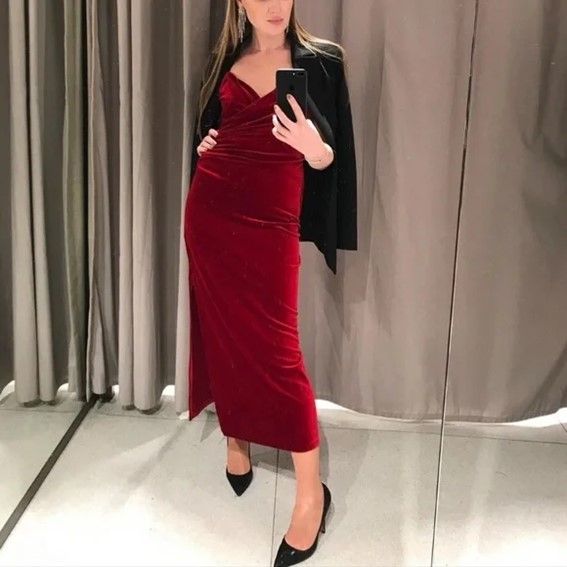 Vestido terciopelo lencero rojo burdeos Zara