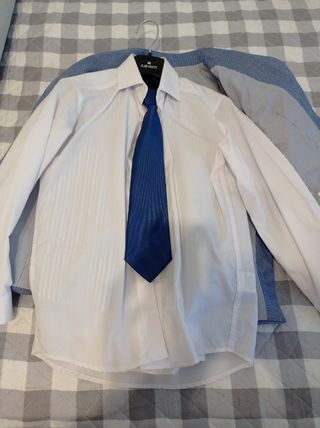 Traje niño comunion.
