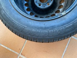 Rueda repuesto Mercedes 205/65 R15