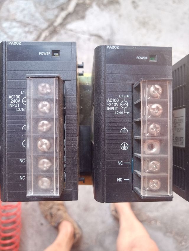 Alimentatori PA202 - 2pz