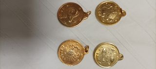 4 Colgantes dorados signos zodiacales