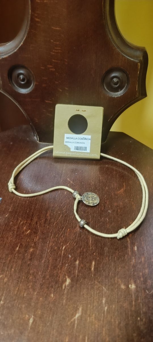 Medalla Colgante Comunión Pequeña Moma