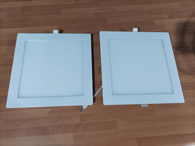2 Apliques LED empotrables blancos