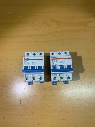 Magnetotérmico 40A 3P