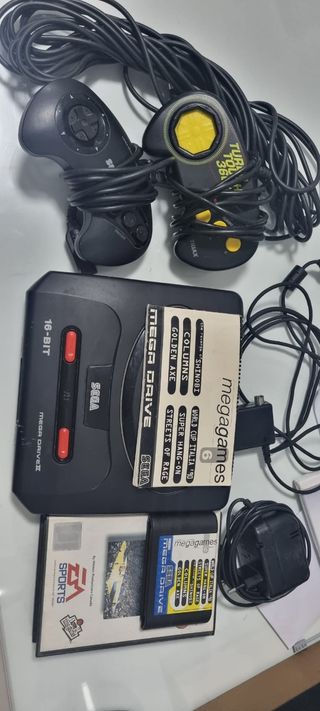 Sega Mega Drive II - Consola Retro
