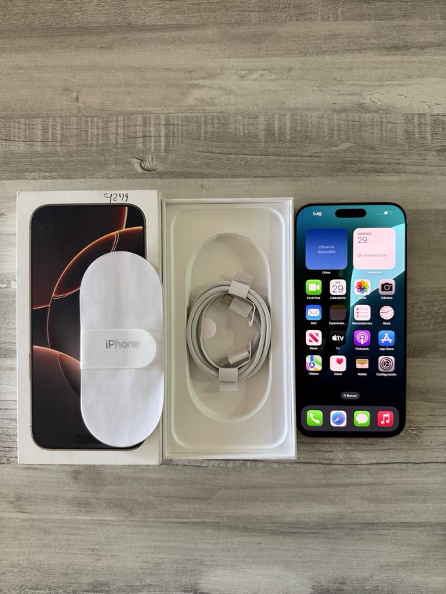 iPhone 16 pro Max 512 17/3/25 117 ciclos factura 