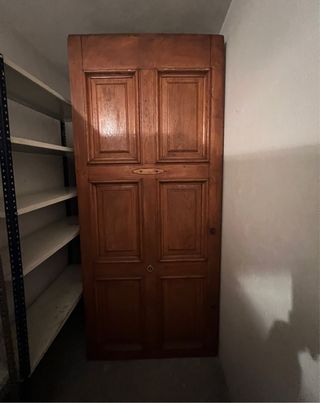 Puerta madera 