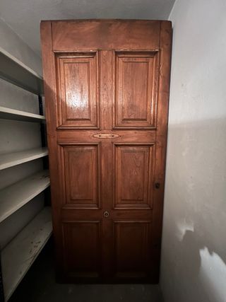 Puerta madera 