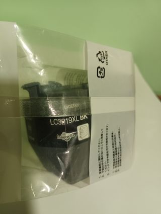 Cartucho tinta negra Innobella LC3219XL. 