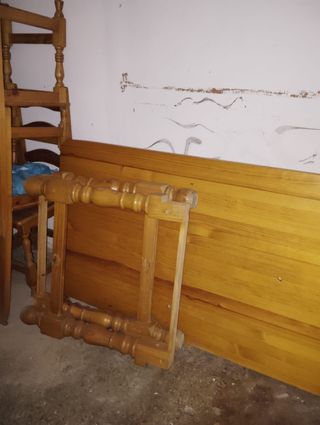 Mesa madera maciza + 5 sillas