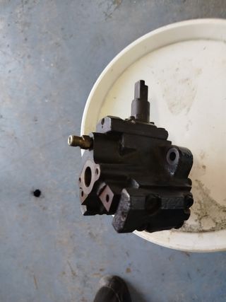Bomba inyectora Bosch Peugeot 2000 HDI