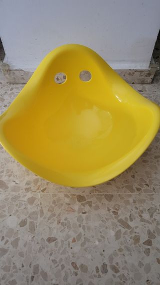 Silla mecedora Bilibo amarilla