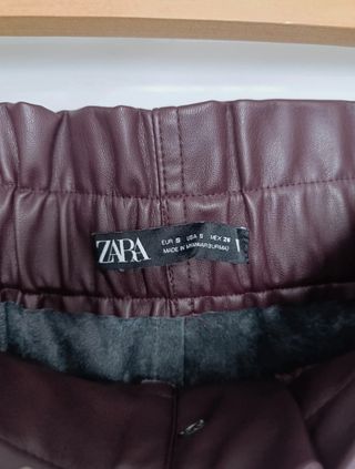 Mini Falda Cuero marrón Zara