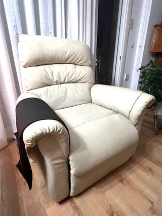 Sillón relax beige piel 