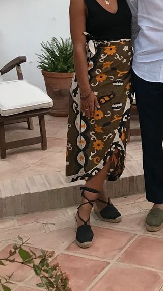 Falda midi étnica pareo verde khaki Zara
