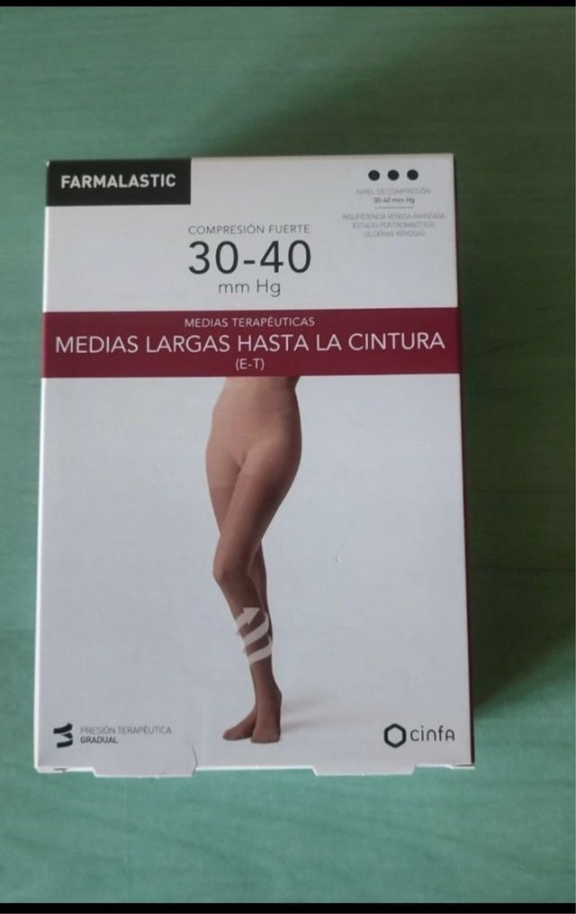 Medias FarmaLastic Beige 30-40 mmHg. 4 cajas. 