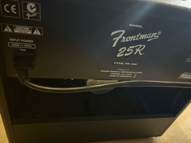 Fender Frontman 25R: Amplificador guitarra