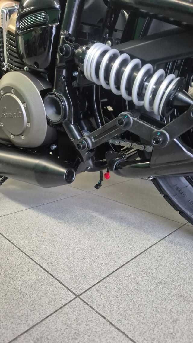 Benda Napoleon 250 - Moto Clásica