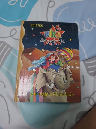 Kika Superbruja y el viaje a Mandolán (Kika Sup...