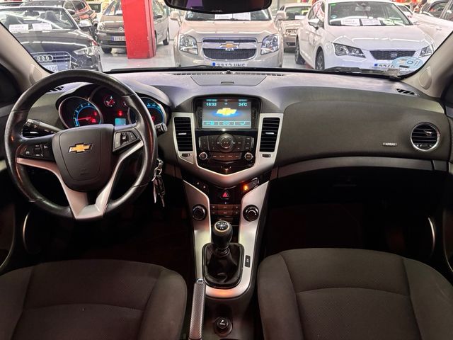 CHEVROLET CRUZE LT 2011 109.000km Etiqueta C