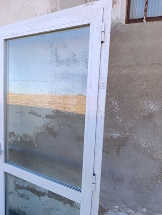 Puerta doble abatible aluminio
