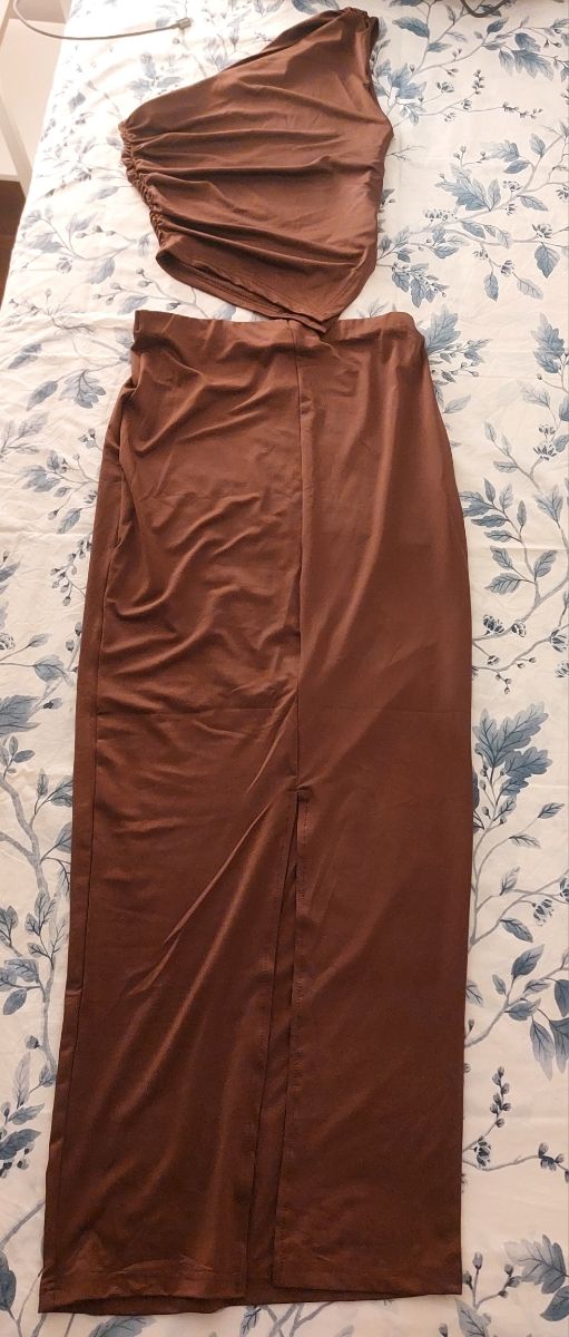 Prendas marrones - 2 piezas