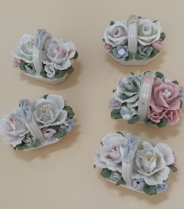 5 Cestas Flores Porcelana antiguas