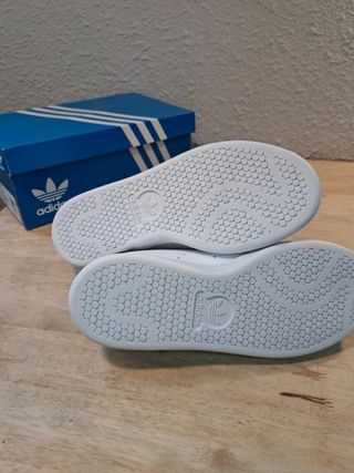 Zapatillas Adidas Stan Smith Blancas 36.5