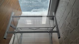 Mesa ordenador cristal gris
