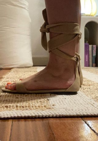 Sandalias Zara beige tiras